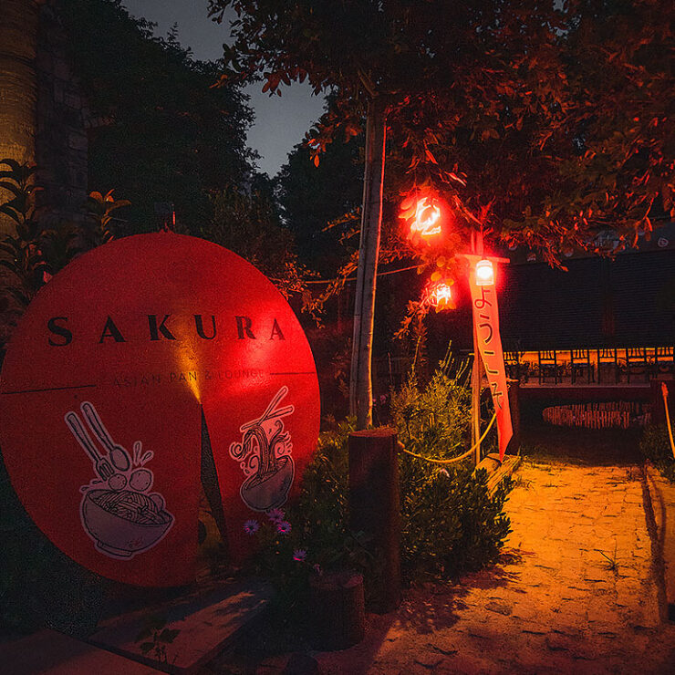 SAKURA – Asian Pan & Lounge
